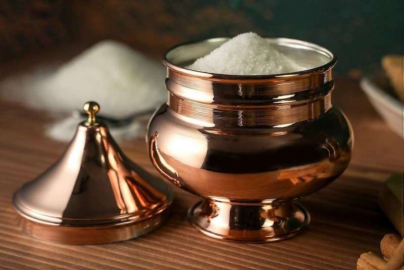 قندان مسی جدید با ترکیب جذاب هنر مسگری و طراحی مدرن